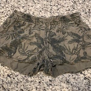 Old Navy Fabric Shorts